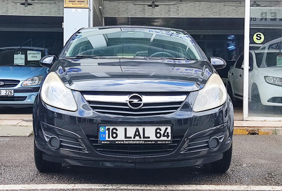 Opel Corsa Esentia 2010 Dizel Manuel